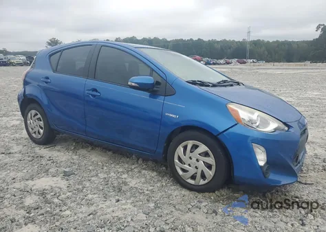 2015 Toyota Prius C z USA, uszkodzony, nr VIN JTDKDTB39F1114829